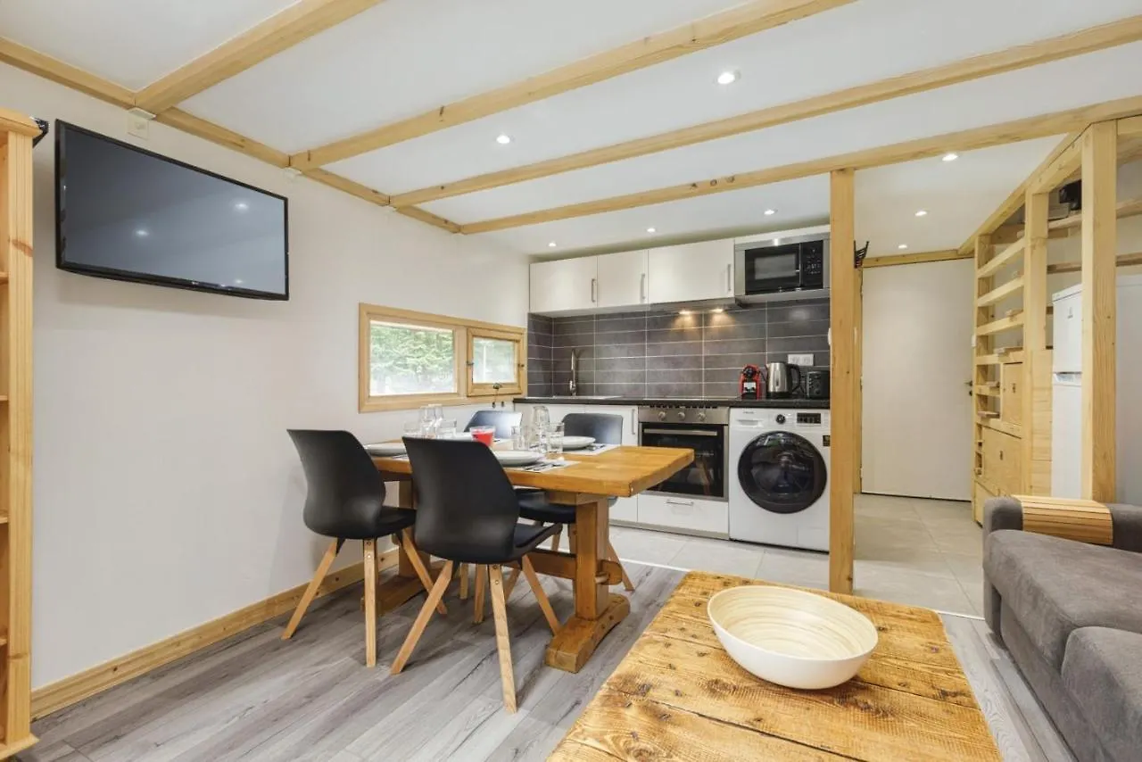 Grand Roc C - Modern Apart 2Br Close To Grand Montets Lift - By Cozee Rentals Chamonix 0*,  Frankrijk