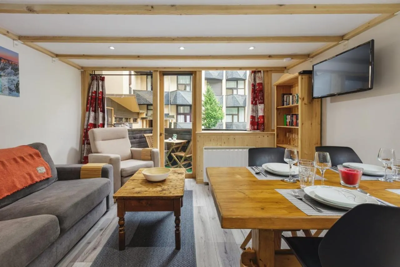 Appartement Grand Roc C - Modern Apart 2Br Close To Grand Montets Lift - By Cozee Rentals Chamonix